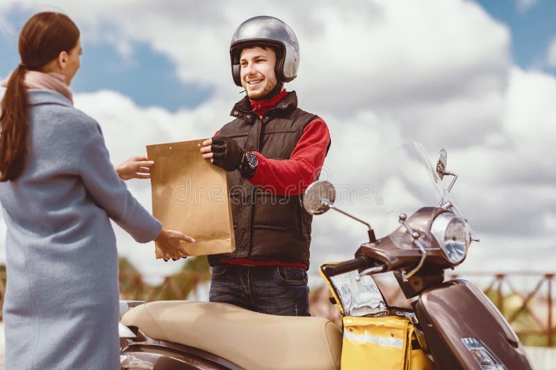 Miten Foodora Uuden Asiakkaan Tarjous Toimii Ja Rekisteröityminen