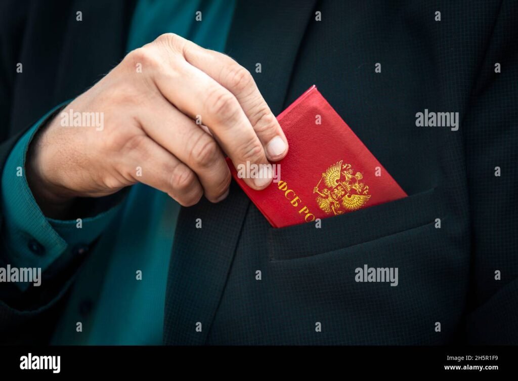 Miten Hanki ja Käytä Poliisin Henkilökorttia Suomessa